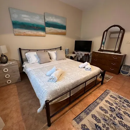 Apartment Mkj Gjirokaster