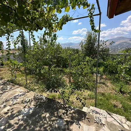 Mkj Apartment Gjirokaster